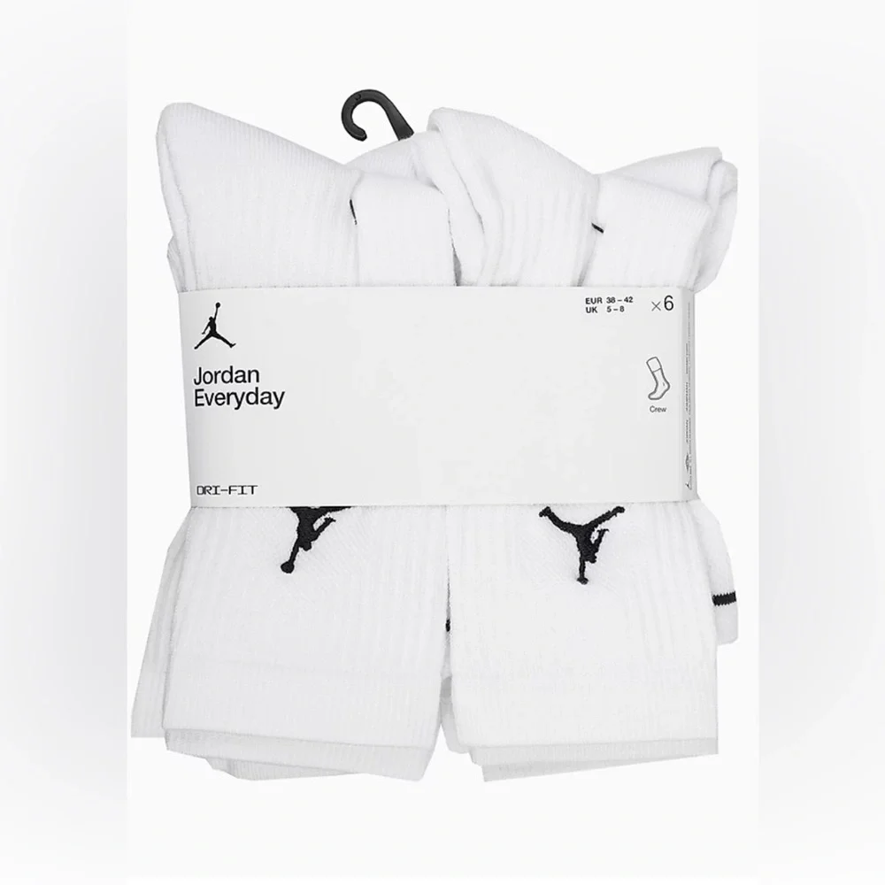 NEW Nike Air Jordan Dri-fit Everyday Cushioned Crew Socks 6 Pairs White